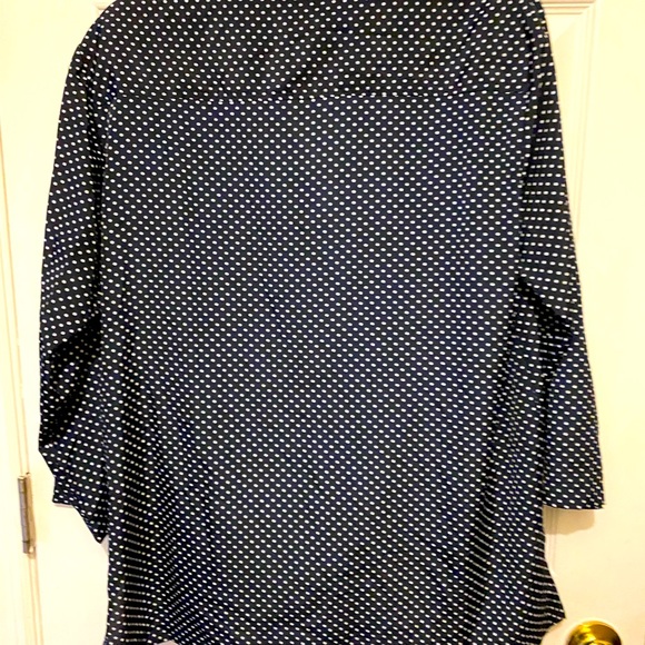 Ladies Michael Kors is top w/hook closure. L sleeve Sz L blue w polka dot NNWT - Picture 2 of 5